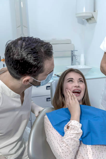 Best Broken Tooth Emergency  in Moreauville, LA